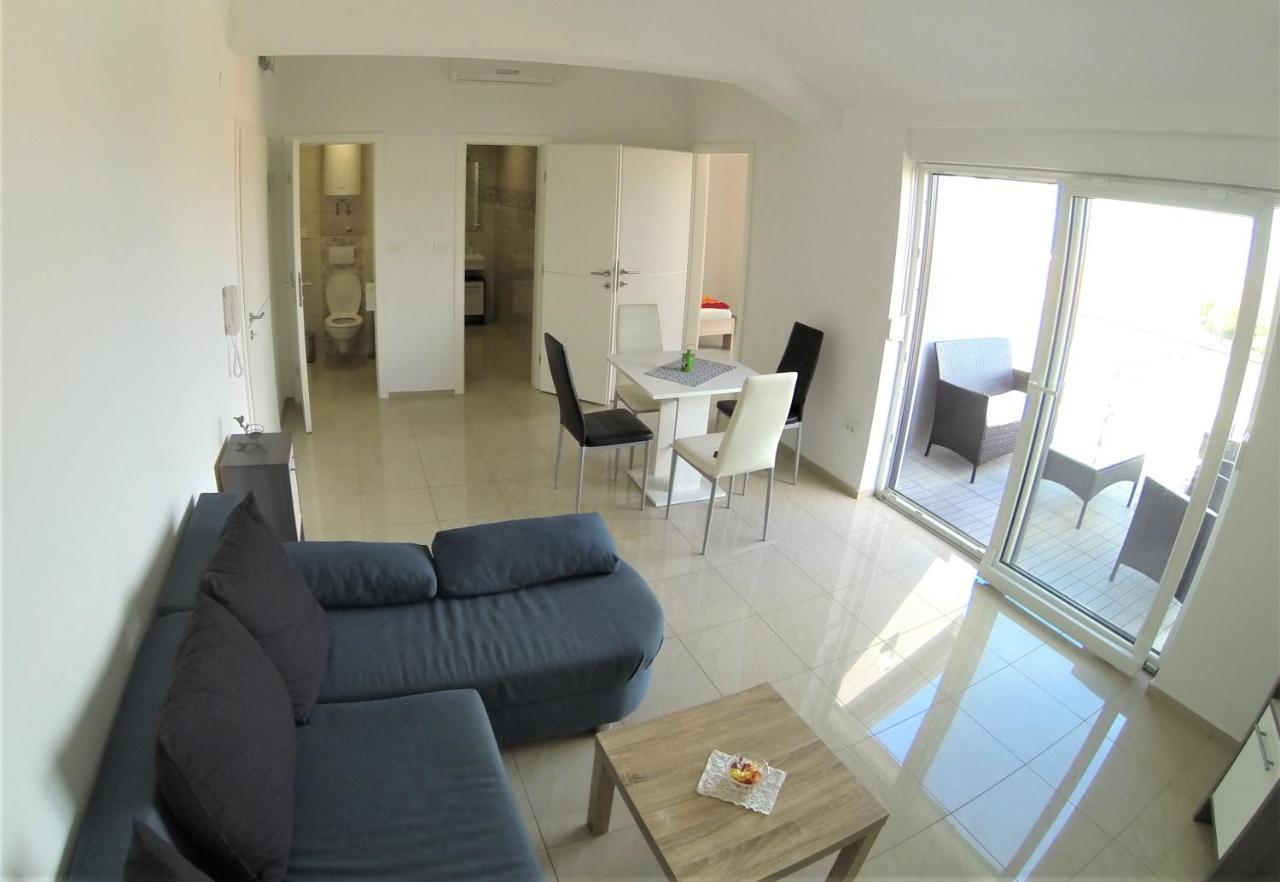 Apartmani Zaric マリンスカ エクステリア 写真