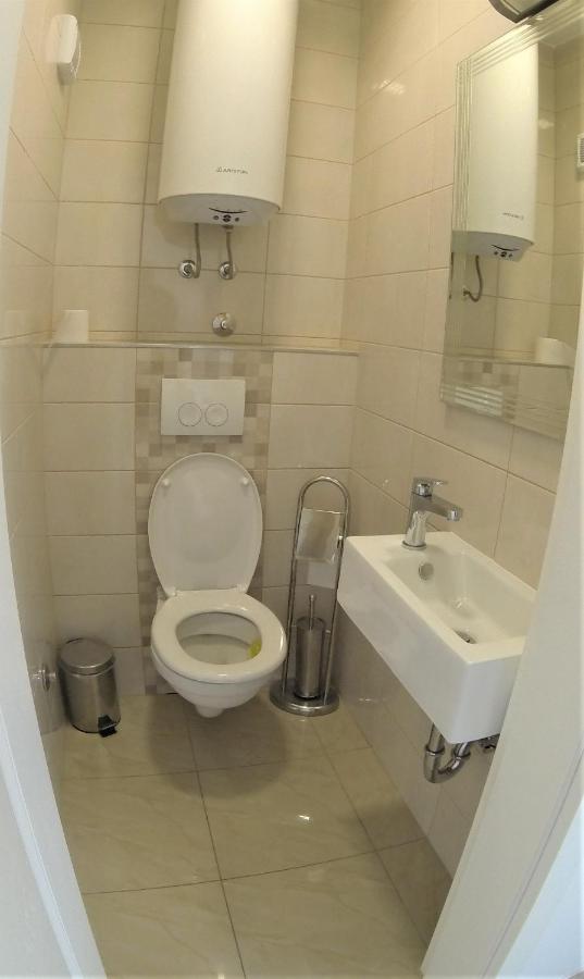 Apartmani Zaric マリンスカ エクステリア 写真