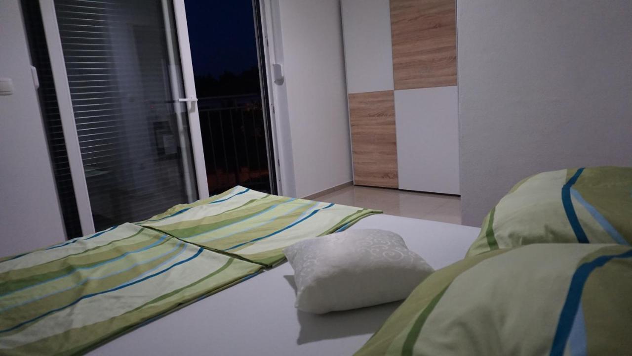 Apartmani Zaric マリンスカ エクステリア 写真