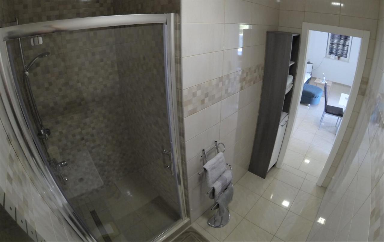 Apartmani Zaric マリンスカ エクステリア 写真